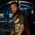 衝撃!『スパイダーマン : ファー・フロム・ホーム』作中にミステリオが私服で◯◯◯◯を◯◯しているシーンが隠されていた
